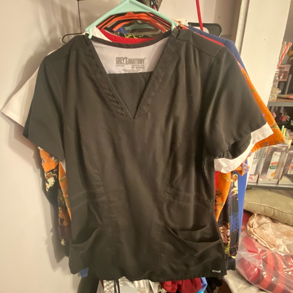 grey’s anatomy scrub set